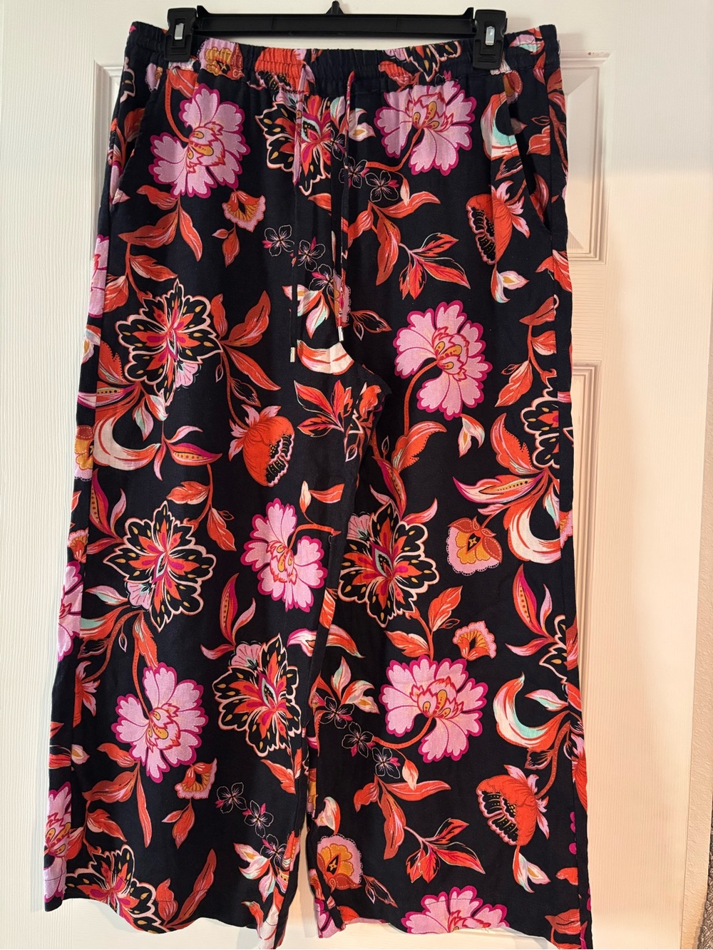 Laundry by Shelli Segal🌸🌞Navy Floral Wide-Leg Pants with drawstring
